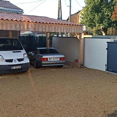 Maison Proche Centre Ville Biard Екстериор снимка